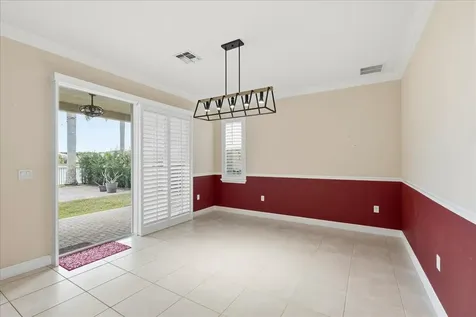 9572 Phipps Lane Wellington FL 33414