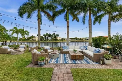 9572 Phipps Lane Wellington FL 33414