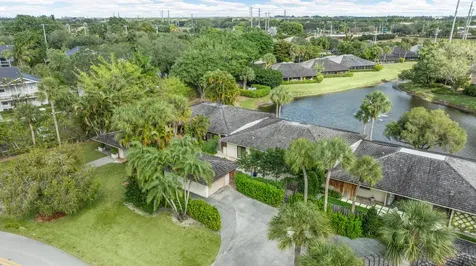 11683 Wimbledon Circle Wellington FL 33414