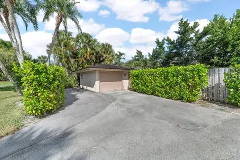 11683 Wimbledon Circle Wellington FL 33414