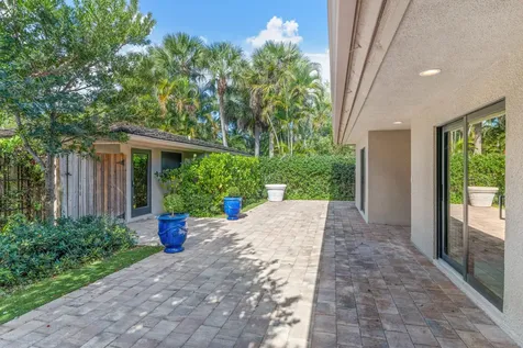11683 Wimbledon Circle Wellington FL 33414