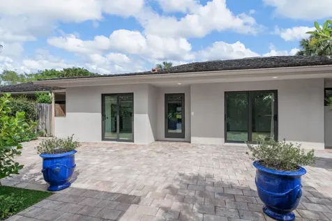 11683 Wimbledon Circle Wellington FL 33414
