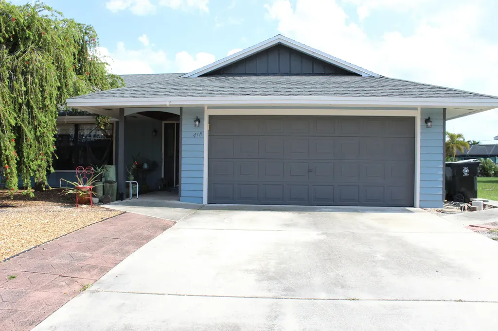 418 Se Langfield Avenue Port Saint Lucie FL 34984