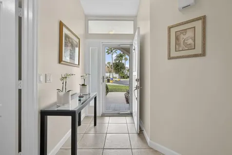 152 Eagleton Court Palm Beach Gardens FL 33418