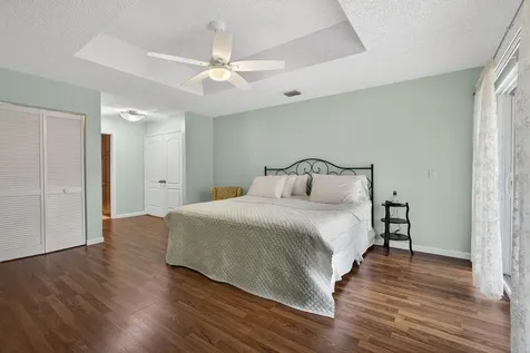 152 Eagleton Court Palm Beach Gardens FL 33418