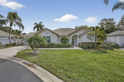 152 Eagleton Court Palm Beach Gardens FL 33418