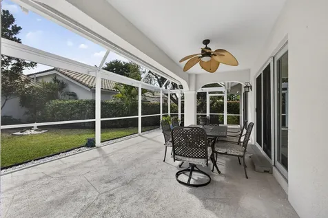152 Eagleton Court Palm Beach Gardens FL 33418