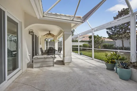 152 Eagleton Court Palm Beach Gardens FL 33418