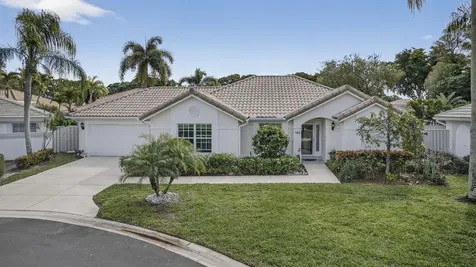 152 Eagleton Court Palm Beach Gardens FL 33418