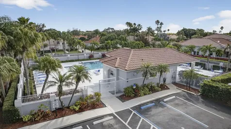 152 Eagleton Court Palm Beach Gardens FL 33418