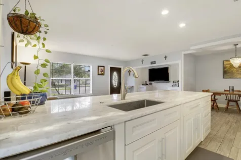 503 N Perry Avenue Jupiter FL 33458