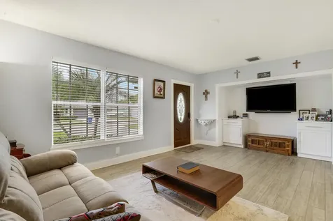503 N Perry Avenue Jupiter FL 33458