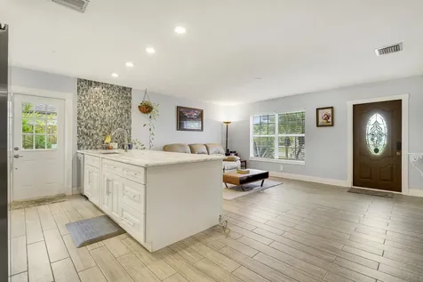 503 N Perry Avenue Jupiter FL 33458