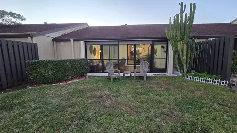 716 Sunny Pine Way D Greenacres FL 33415
