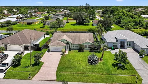 2631 Sw Fair Isle Road Port Saint Lucie FL 34987