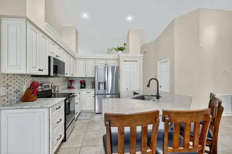 2631 Sw Fair Isle Road Port Saint Lucie FL 34987