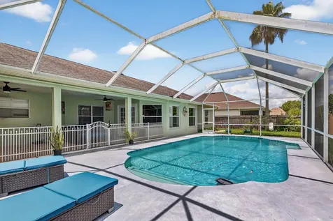 2631 Sw Fair Isle Road Port Saint Lucie FL 34987
