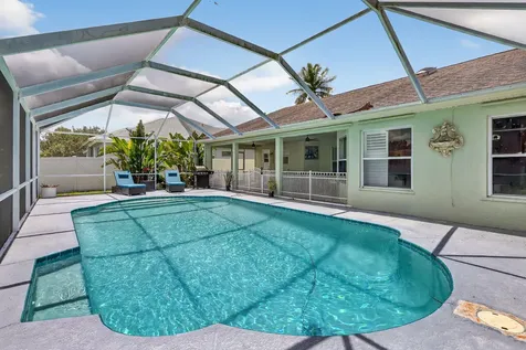 2631 Sw Fair Isle Road Port Saint Lucie FL 34987