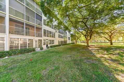 2103 Lucaya Bend Coconut Creek FL 33066