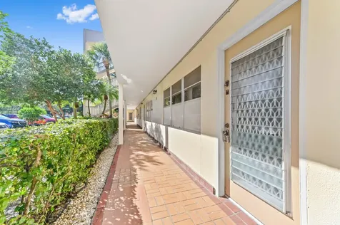 2103 Lucaya Bend Coconut Creek FL 33066