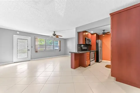 2103 Lucaya Bend Coconut Creek FL 33066
