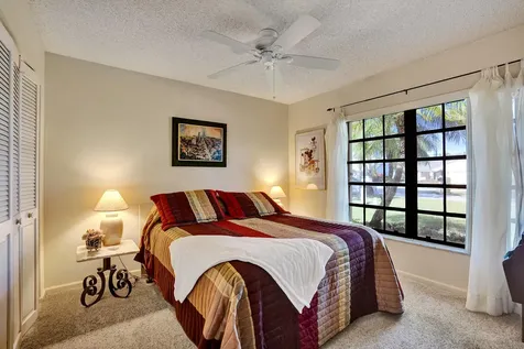 6010 Petaluma Drive Boca Raton FL 33433