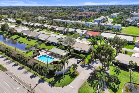 6010 Petaluma Drive Boca Raton FL 33433