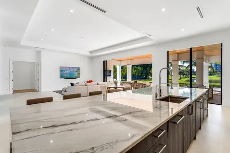 2719 Embassy Drive West Palm Beach FL 33401
