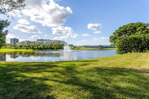 2719 Embassy Drive West Palm Beach FL 33401