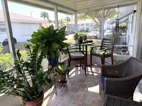 1206 S Lakes End Drive Fort Pierce FL 34982
