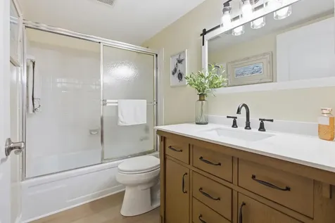 1950 Sw Palm City Road Stuart FL 34994