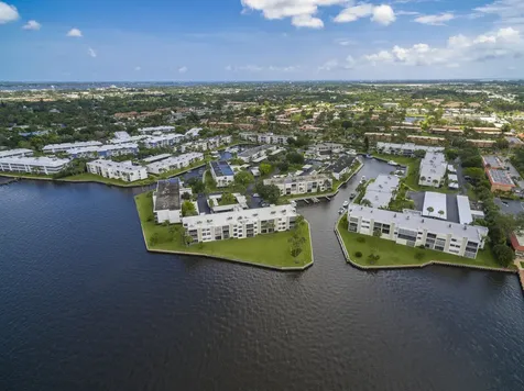 1950 Sw Palm City Road Stuart FL 34994