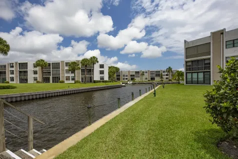 1950 Sw Palm City Road Stuart FL 34994