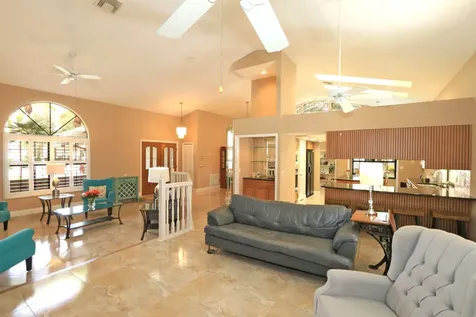 1118 Sw Forest Hill Cove Port Saint Lucie FL 34986