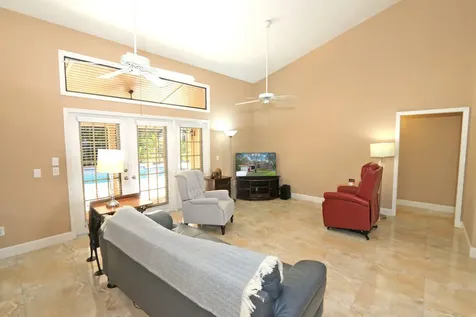 1118 Sw Forest Hill Cove Port Saint Lucie FL 34986