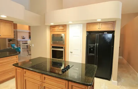 1118 Sw Forest Hill Cove Port Saint Lucie FL 34986