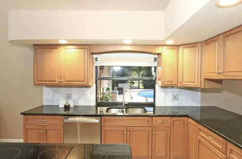 1118 Sw Forest Hill Cove Port Saint Lucie FL 34986