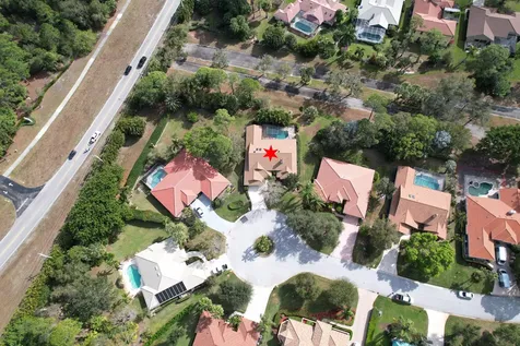 1118 Sw Forest Hill Cove Port Saint Lucie FL 34986
