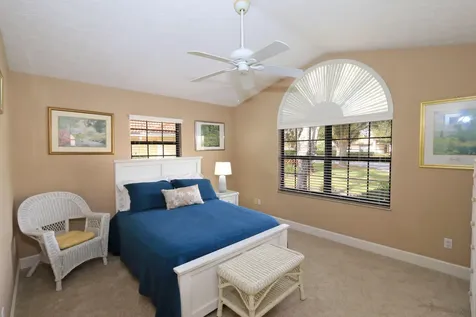 1118 Sw Forest Hill Cove Port Saint Lucie FL 34986