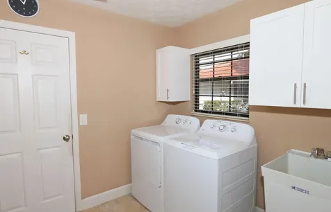 1118 Sw Forest Hill Cove Port Saint Lucie FL 34986