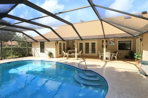 1118 Sw Forest Hill Cove Port Saint Lucie FL 34986