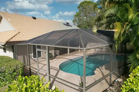 1118 Sw Forest Hill Cove Port Saint Lucie FL 34986