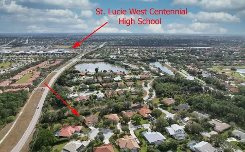 1118 Sw Forest Hill Cove Port Saint Lucie FL 34986