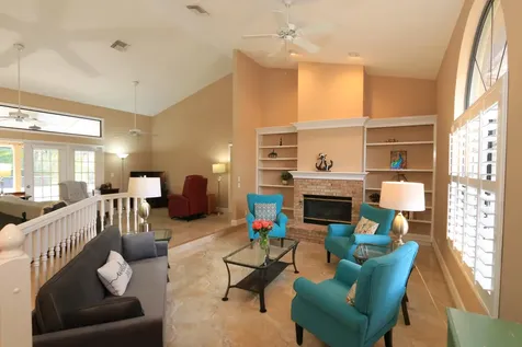 1118 Sw Forest Hill Cove Port Saint Lucie FL 34986