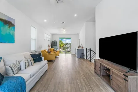 9427 SE Athena Street Hobe Sound FL 33455