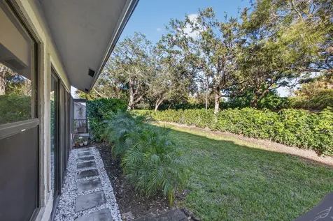703 Saint Giles Court Palm Beach Gardens FL 33418