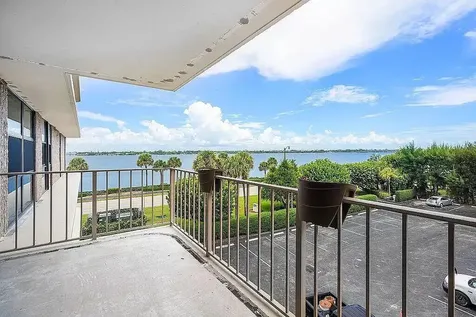 3200 S Ocean Boulevard Palm Beach FL 33480