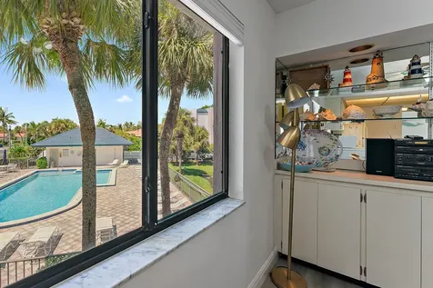 1605 S Us Highway 1 Jupiter FL 33477