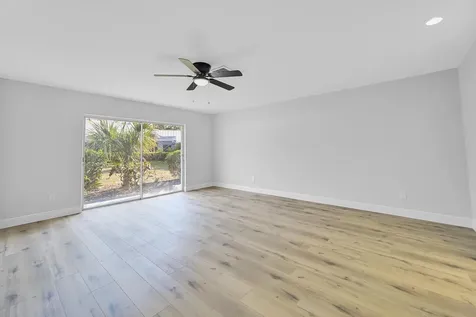 1704 Se Adair Road Port Saint Lucie FL 34952