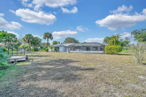 1704 Se Adair Road Port Saint Lucie FL 34952